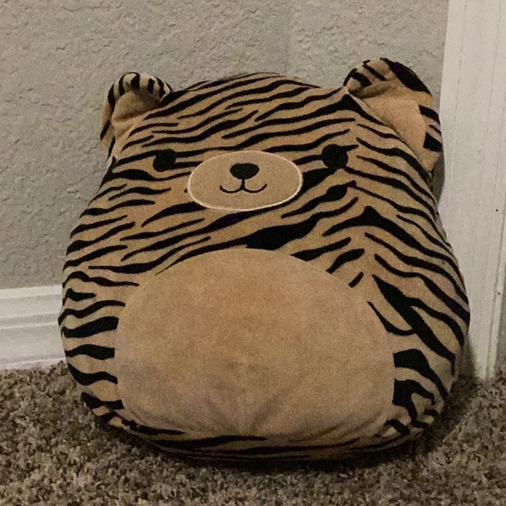 Tina 12 inch Squishmallow (tiger)